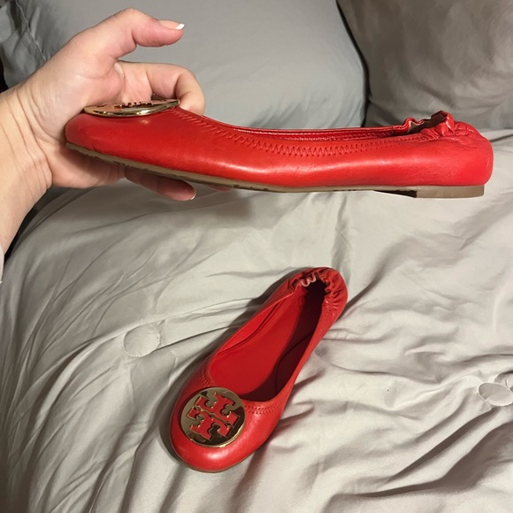 Tory Burch brought for $199 on sale for $150.00 - Picture 3 of 11